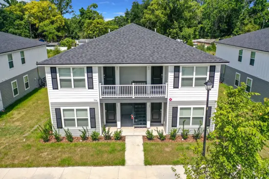 Img 9564 Hood Road 10 900W