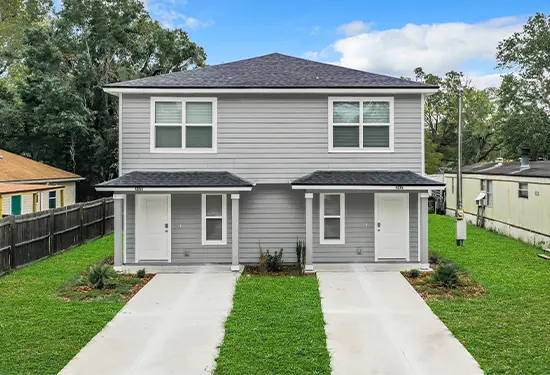 Duplex 1231 1235 Pangola Drive